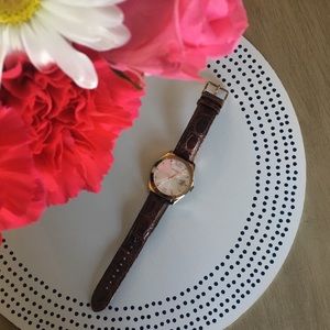 FOSSIL LEATHER WATCH